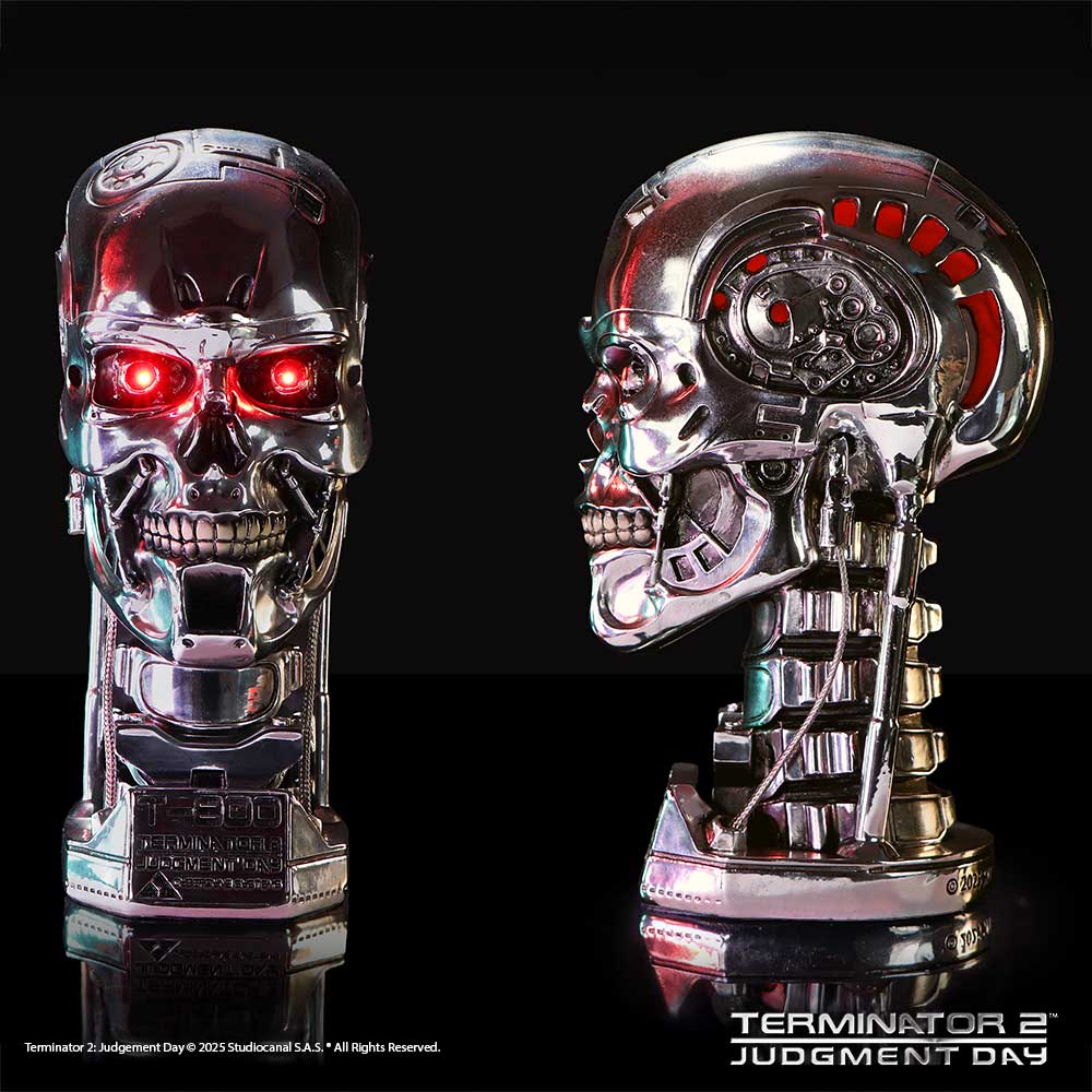 T-800 Terminator 2 Judgement Day Light Up Figurine
