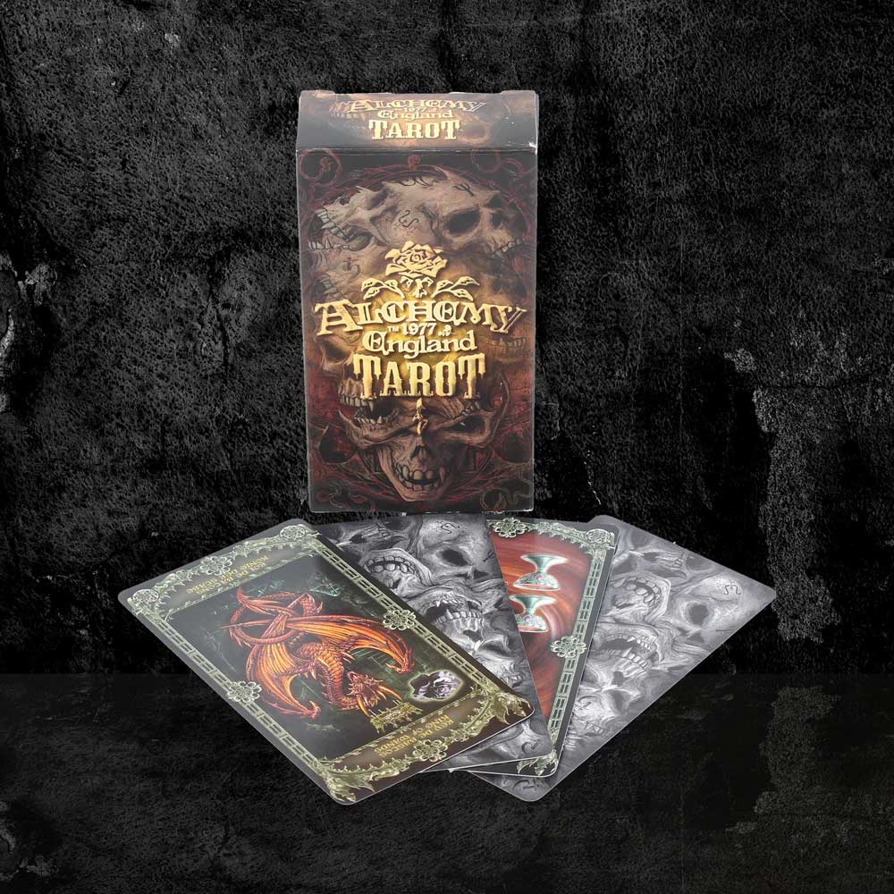 Beautifully Detailed Alchemy Gothic Tarot Deck: 1 - Tarot Cards By Gift Moments