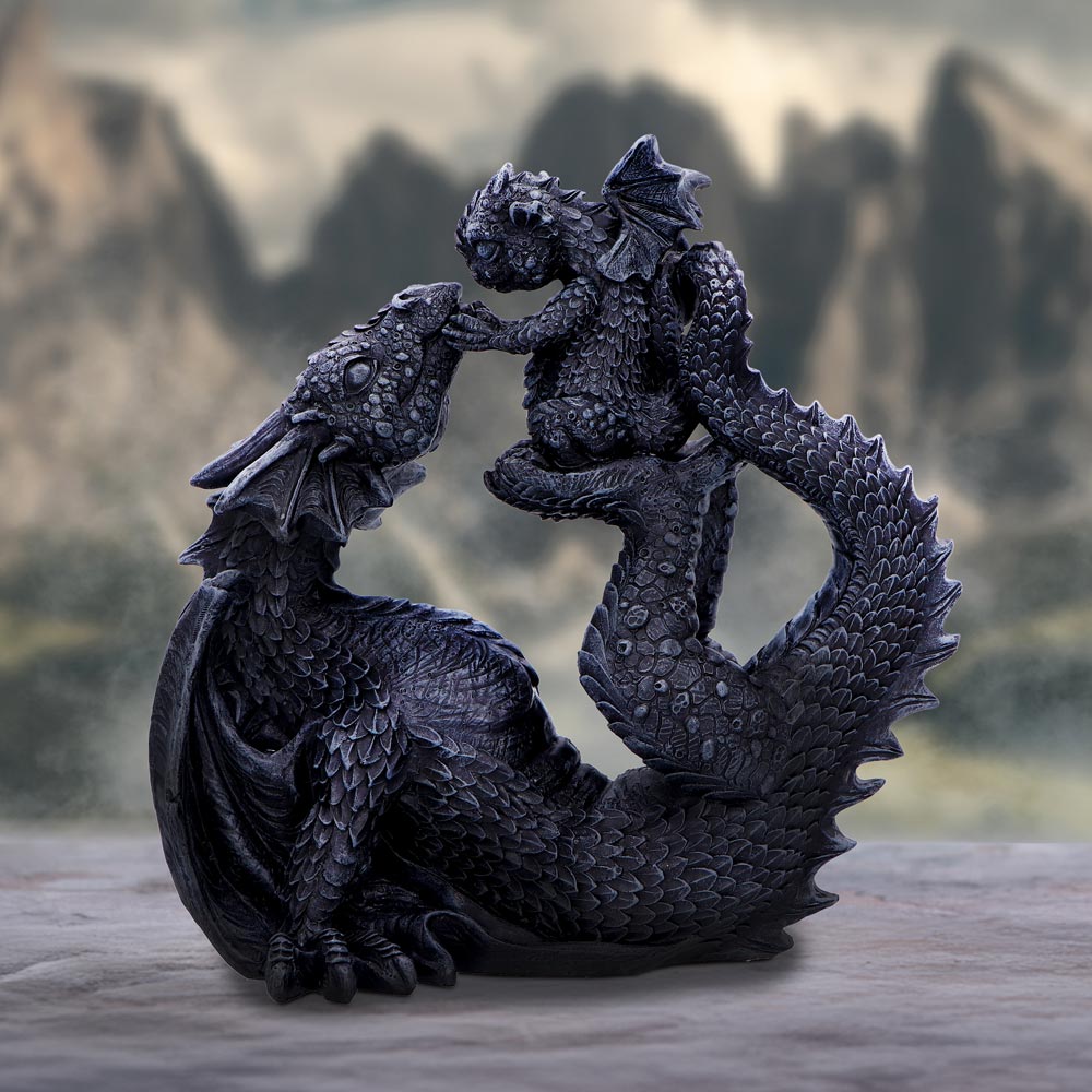 Black Drakaina and Dragonling Figurine: 1 - Figures & Collectables By Gift Moments