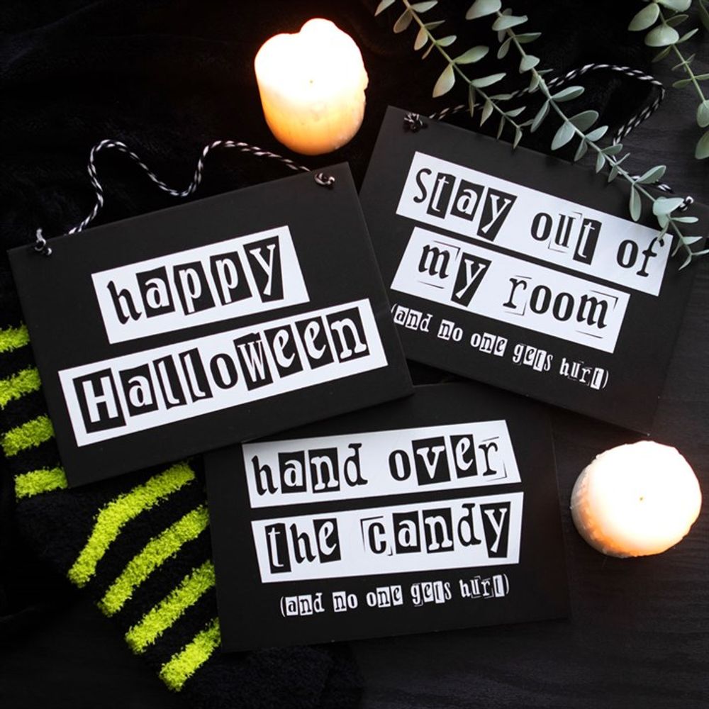 Black and White Happy Halloween Hanging Sign: 5 - Signs & Plaques By Gift Moments