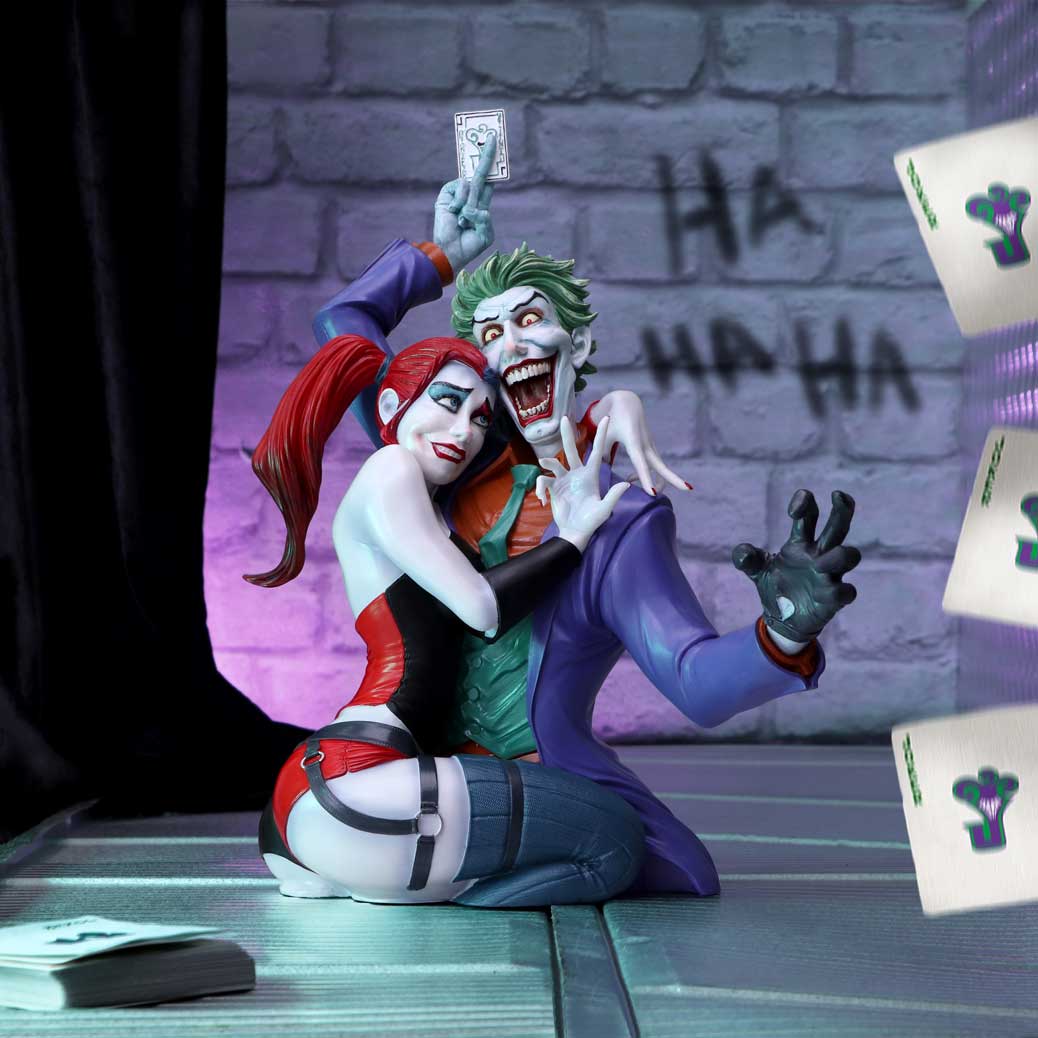 The Joker and Harley Quinn Bust - Shop Figures & Collectables At Gift Moments - 1