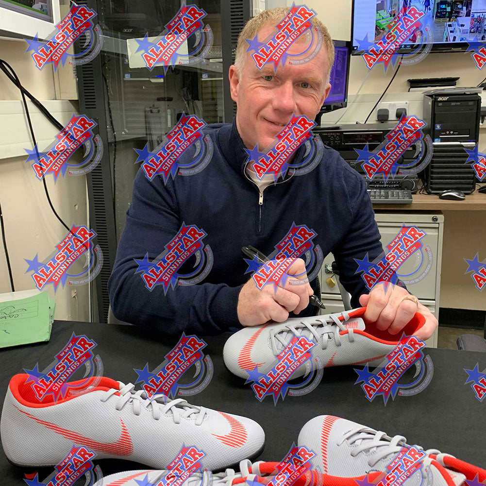 Manchester United FC Scholes Signed Boot (Framed): 2 - Signed Memorabilia By Manchester United