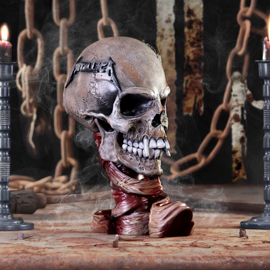 Metallica Pushead Skull 23.5cm - Shop Figures & Collectables At Gift Moments - 1