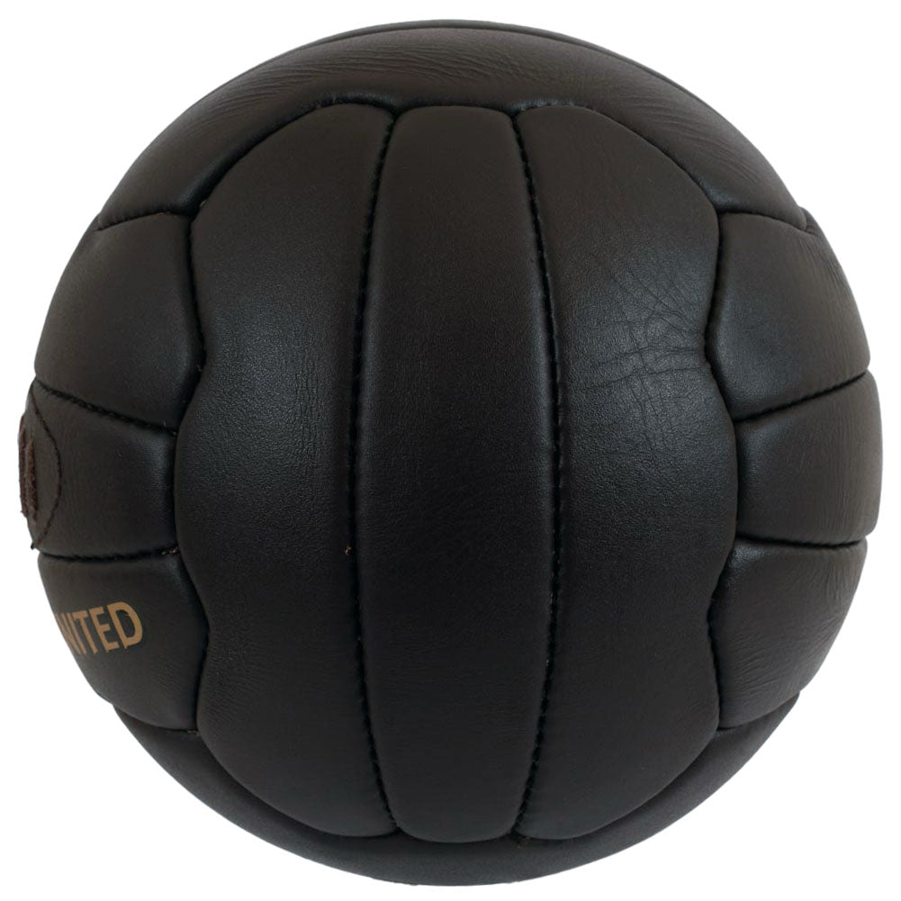 Newcastle United FC Retro Heritage Football - Shop Balls At Gift Moments - 2