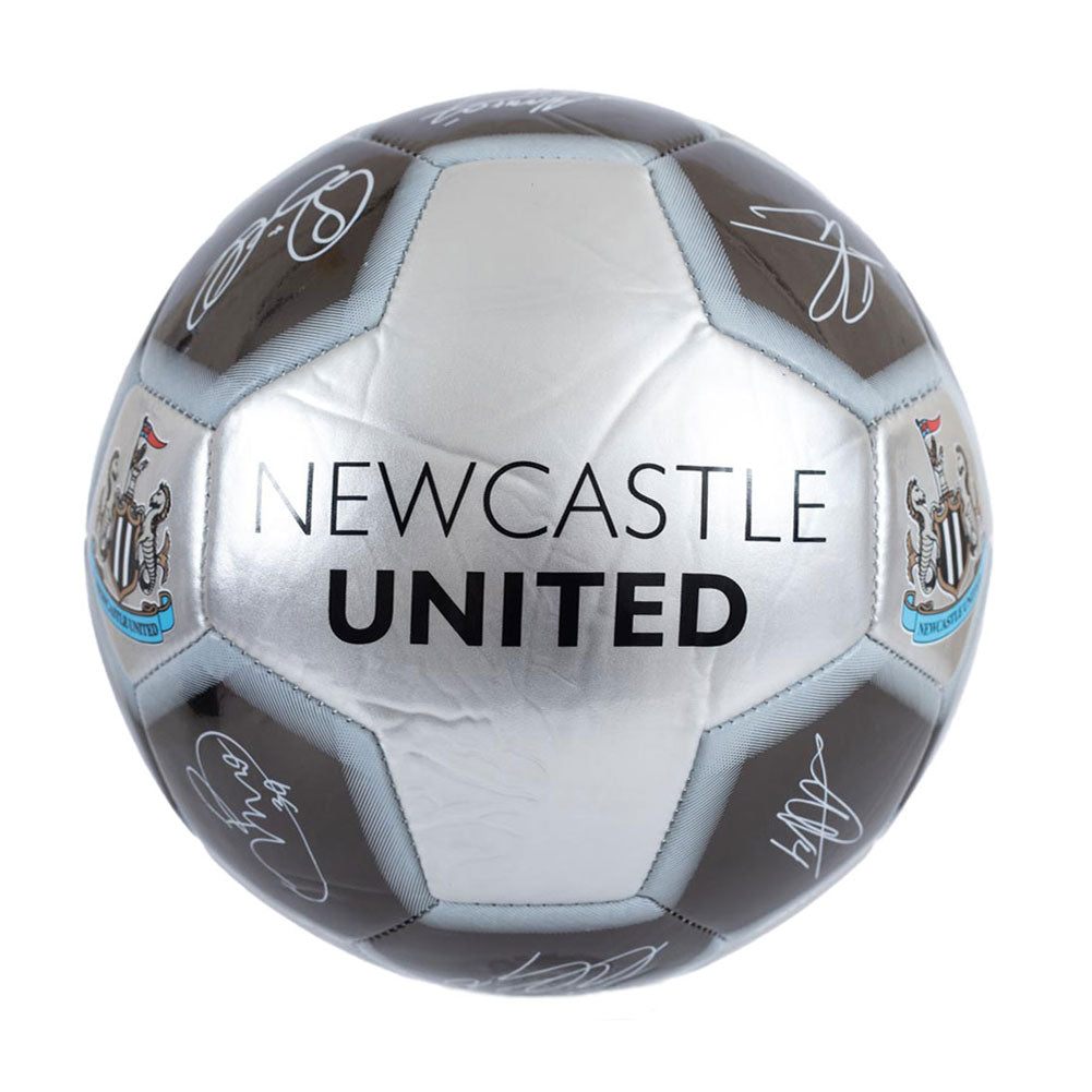 Newcastle United FC Sig 26 Skill Ball - Shop Balls At Gift Moments - 2