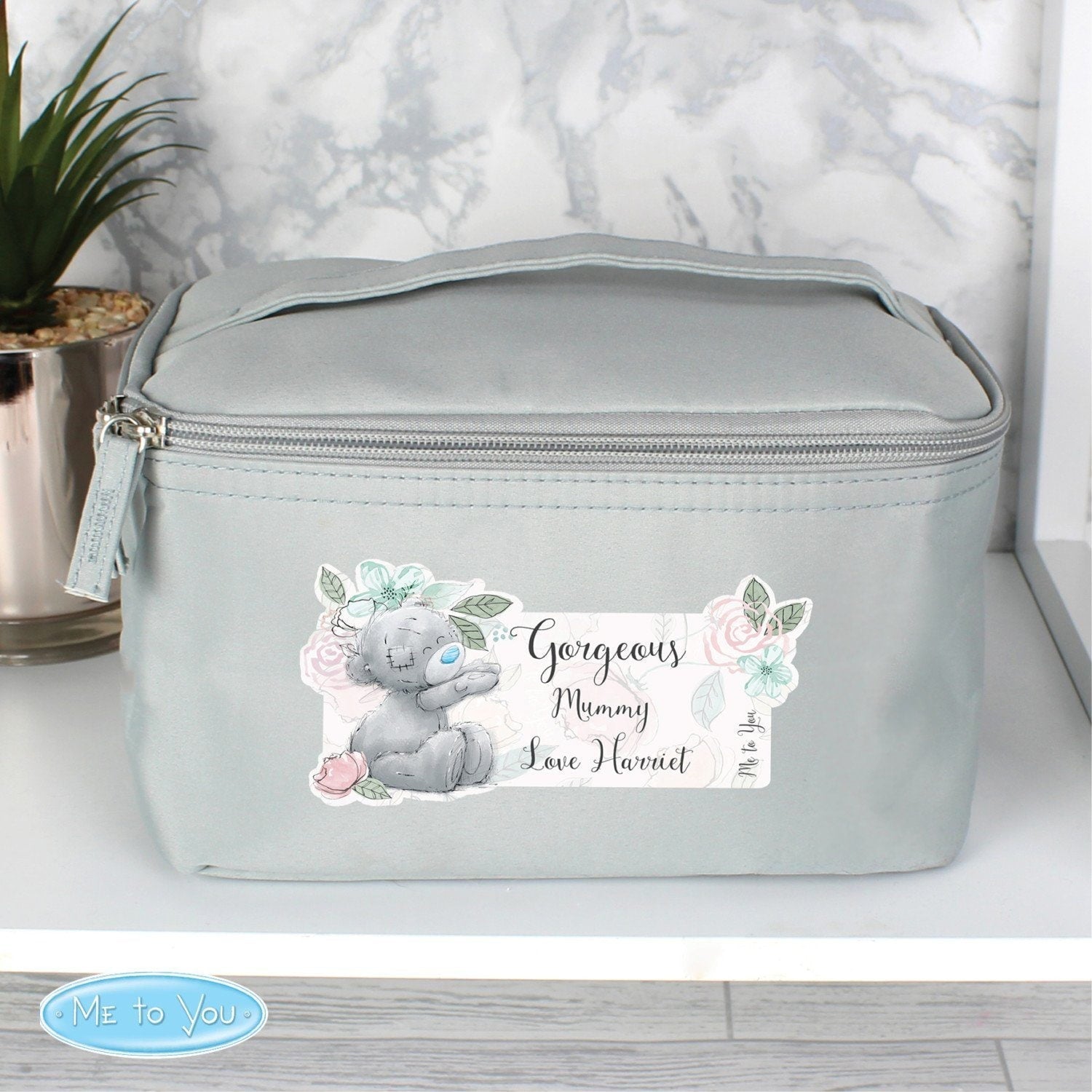 Personalised Me to You Floral Grey Toiletry Bag: 2 - Bags