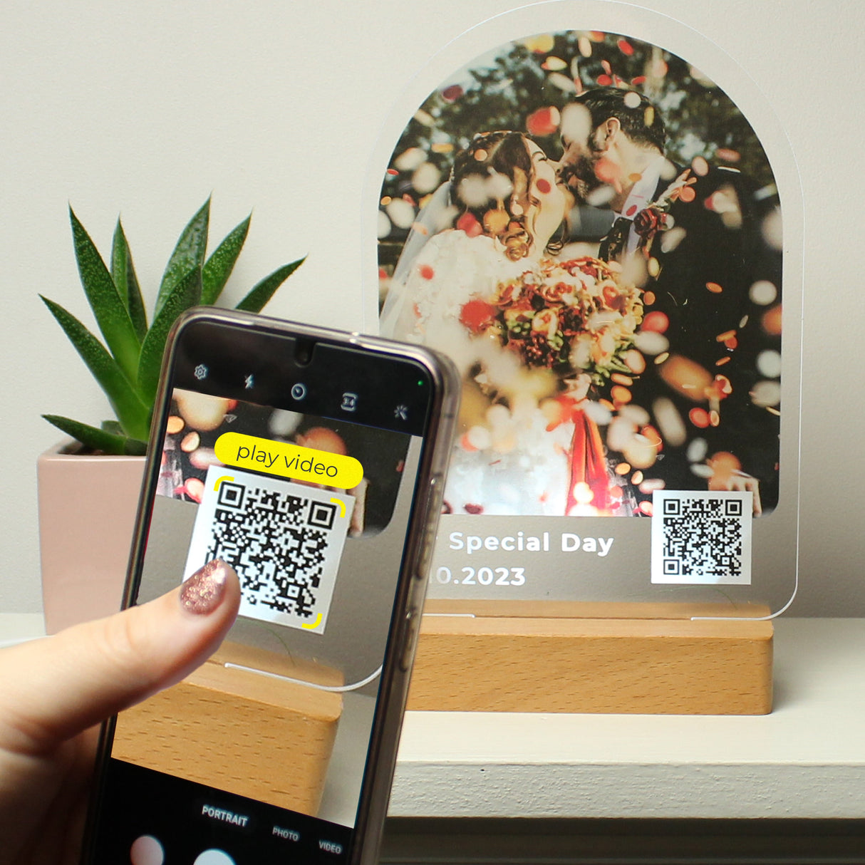 Personalised QR Photo Upload LED Light: 1 - LED Lighting By Gift Moments
