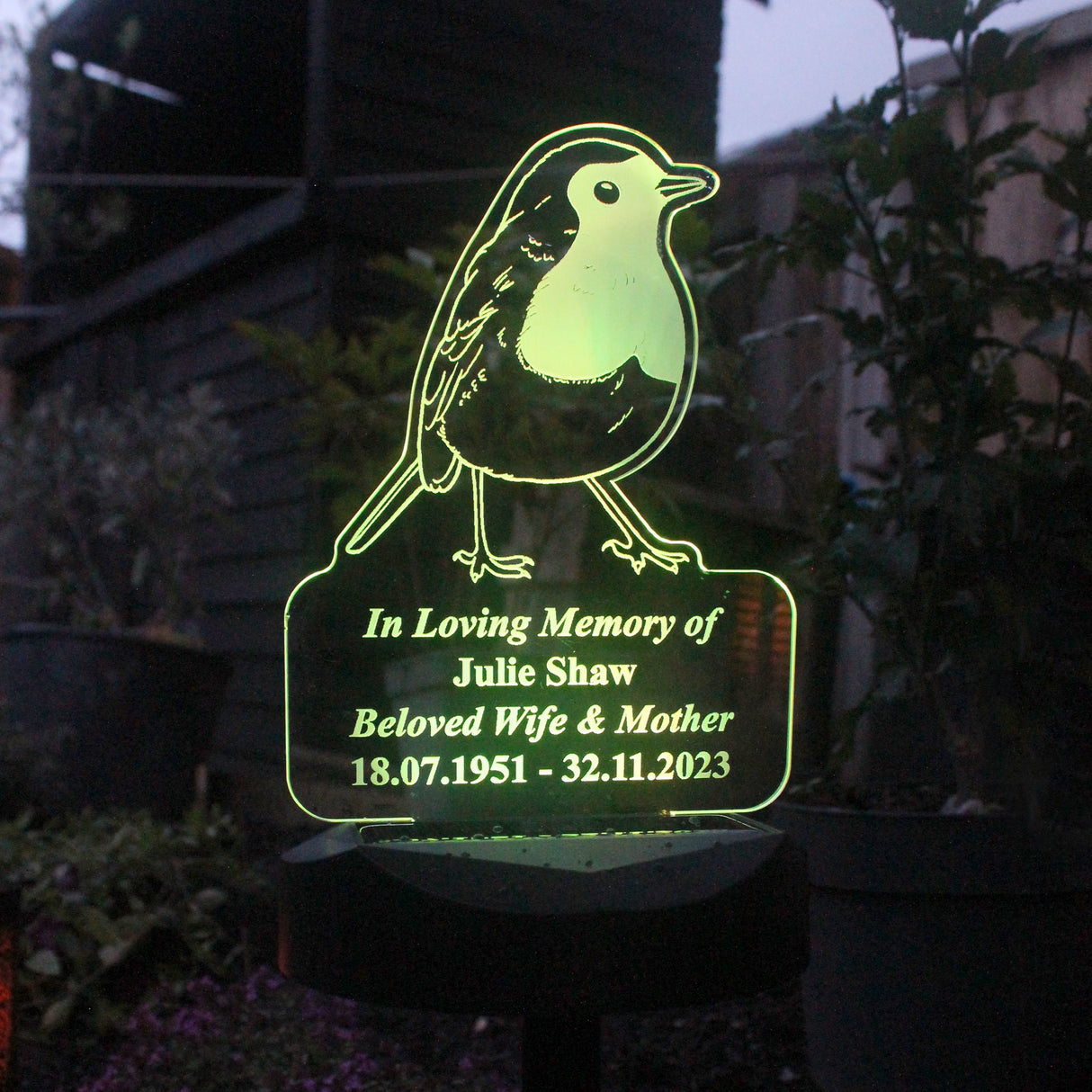 Personalised Robin Memorial Outdoor Solar Light: 2 - Solar Lights By Gift Moments