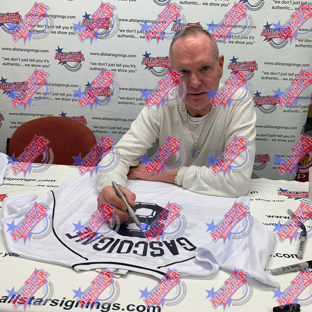 Tottenham Hotspur FC 1991 Lineker & Gascoigne Signed Shirts (Dual Framed): 2 - Signed Memorabilia By Tottenham Hotspur