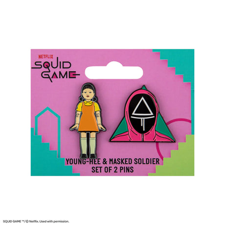 Set of 2 Pins Young-Hee & Squid Game Soldier - Shop Badges At Gift Moments - 5