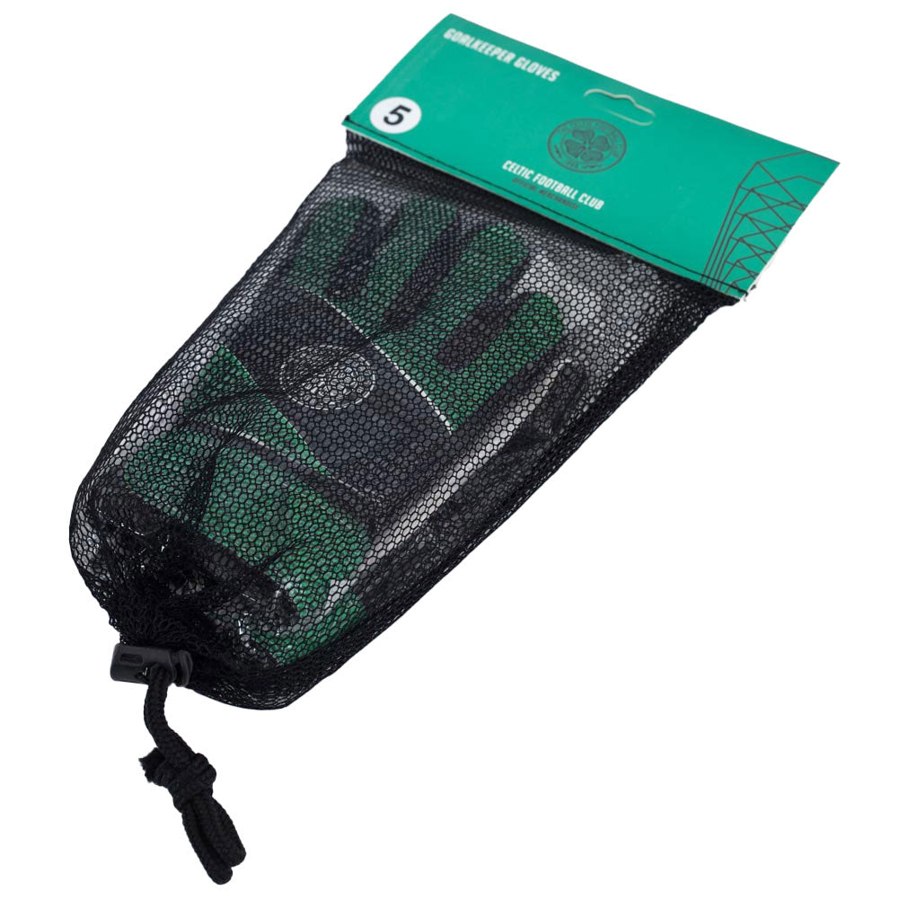 Celtic FC Fuse Goalkeeper Gloves Kids: 4 - Gloves By Celtic