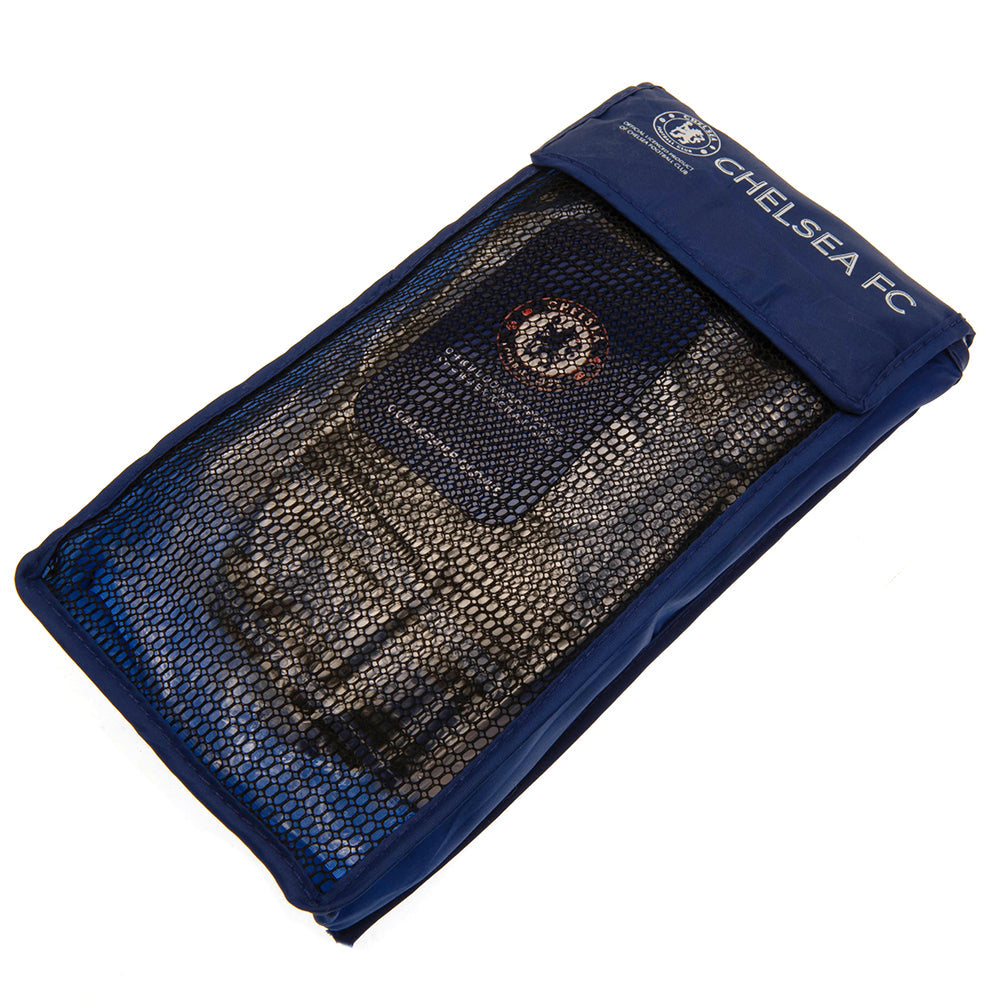 Chelsea FC Delta Goalkeeper Gloves Kids: 3 - Gloves By Chelsea