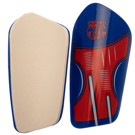 FC Barcelona Delta Shin Pads Youths: 2 - Shin Pads By Barcelona