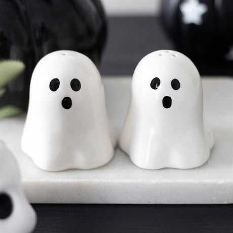 Ghost Salt and Pepper Shakers: 1 - Tableware By Gift Moments