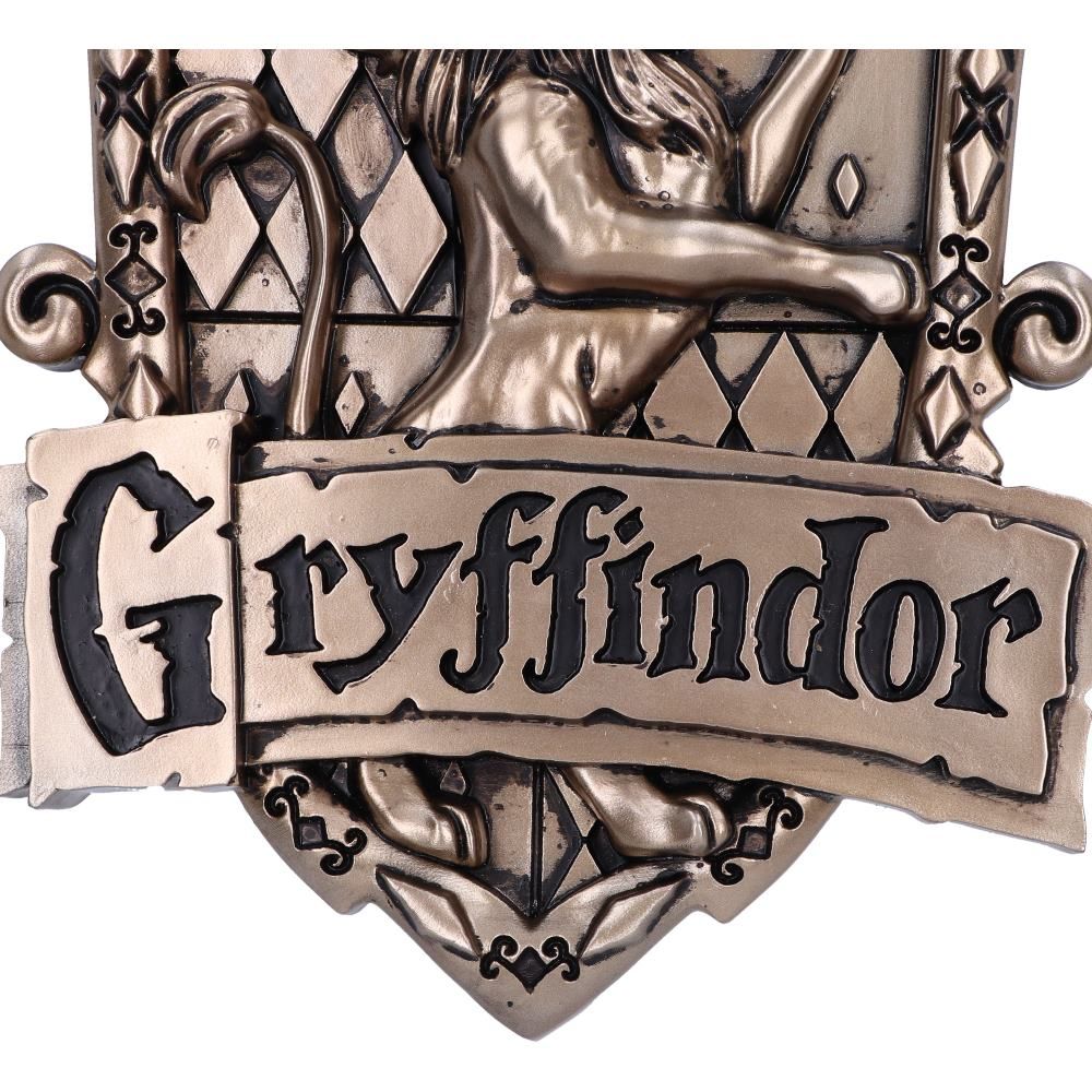 Harry Potter Gryffindor Crest Wall Plaque: 6 - Signs & Plaques By Harry Potter