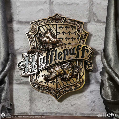 Harry Potter Hufflepuff Wall Plaque: 1 - Signs & Plaques By Harry Potter