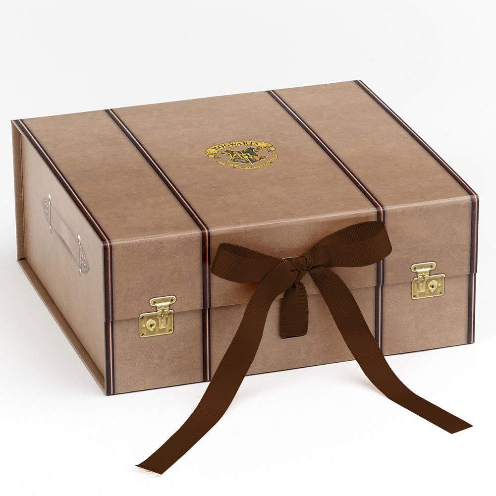 Harry Potter Medium Trunk Gift Box: 1 Gift Wrap & Bags By Harry Potter