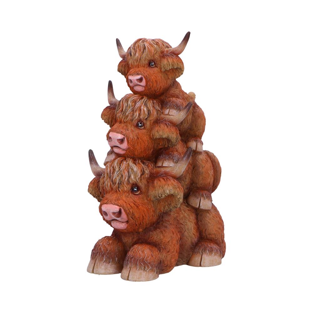 Highland Cow Totem Figurine: 3 - Figures & Collectables By NN Designs