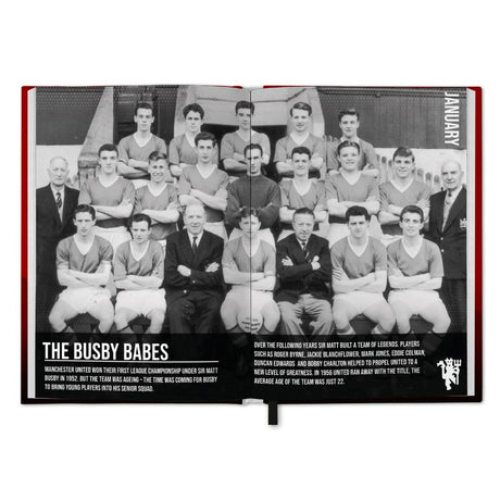 Manchester United FC A5 Diary 2026: 2 - Diaries By Manchester United
