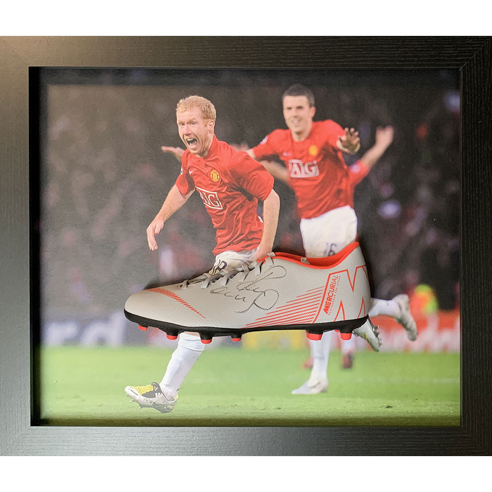 Manchester United FC Scholes Signed Boot (Framed): 1 - Signed Memorabilia By Manchester United