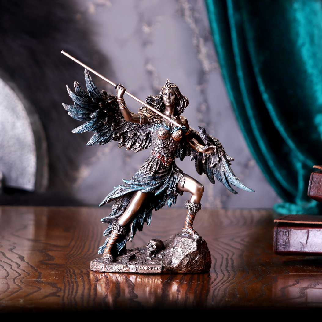 Morrigan - Celtic Phantom Queen Bronze Figurine 22cm: 1 - Figures & Collectables By Gift Moments