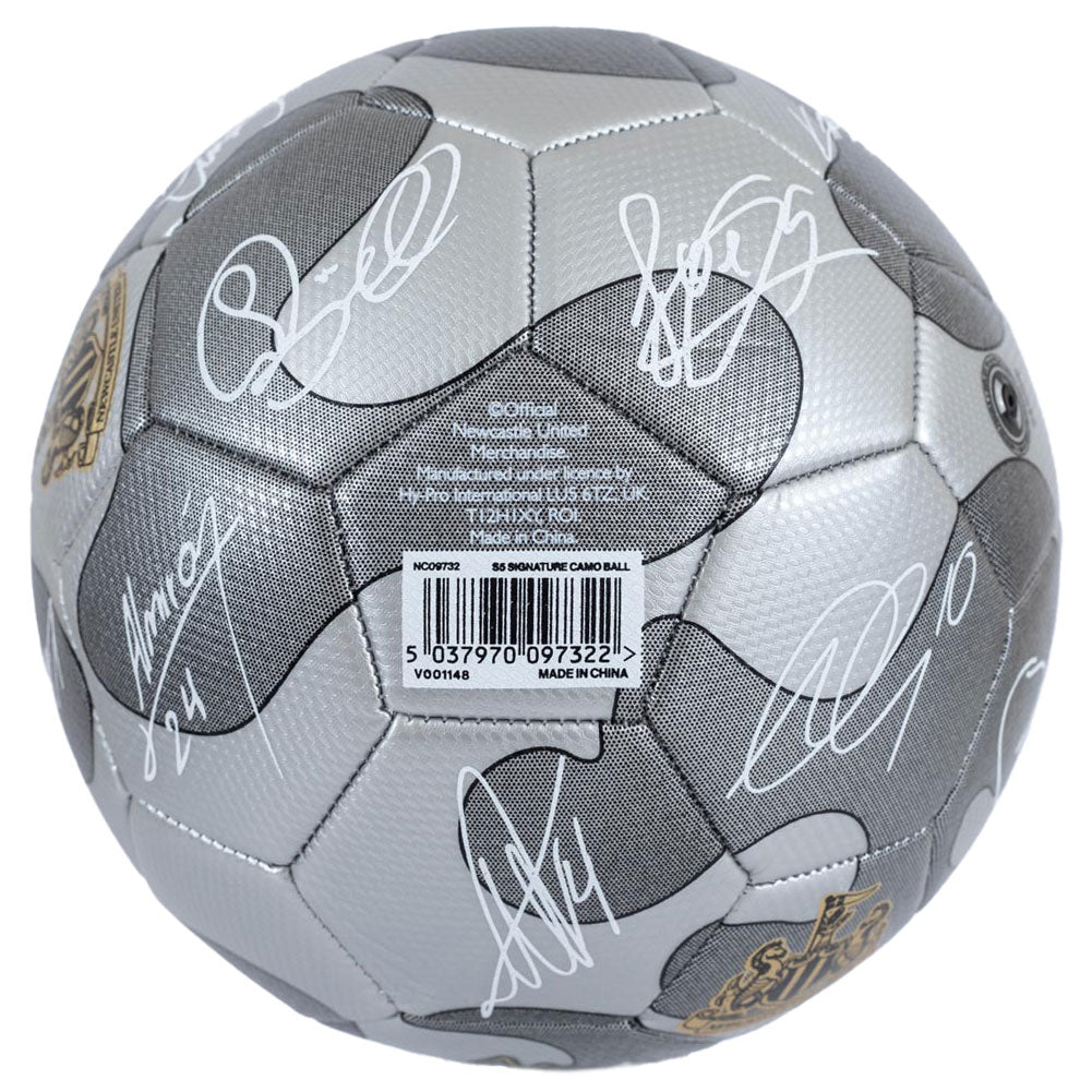 Newcastle United FC Camo Sig Football: 4 - Balls By Newcastle United