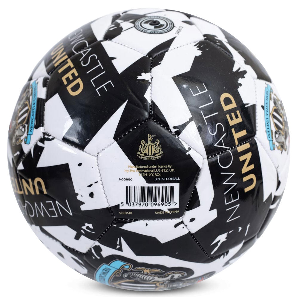 Newcastle United FC Graffiti Football: 3 - Balls By Newcastle United