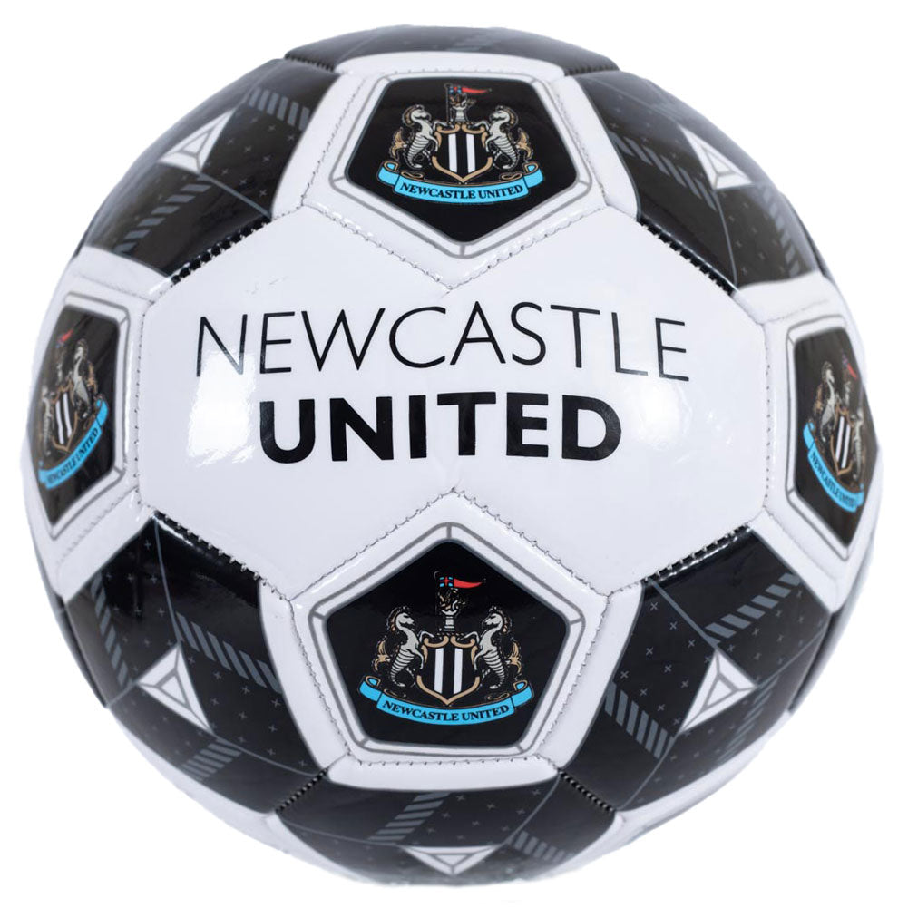 Newcastle United FC Hex Size 3 Football: 1 - Balls By Newcastle United