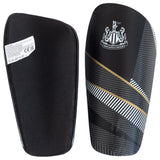 Newcastle United FC Fuse Shin Pads Youths: 3 - Shin Pads By Newcastle United