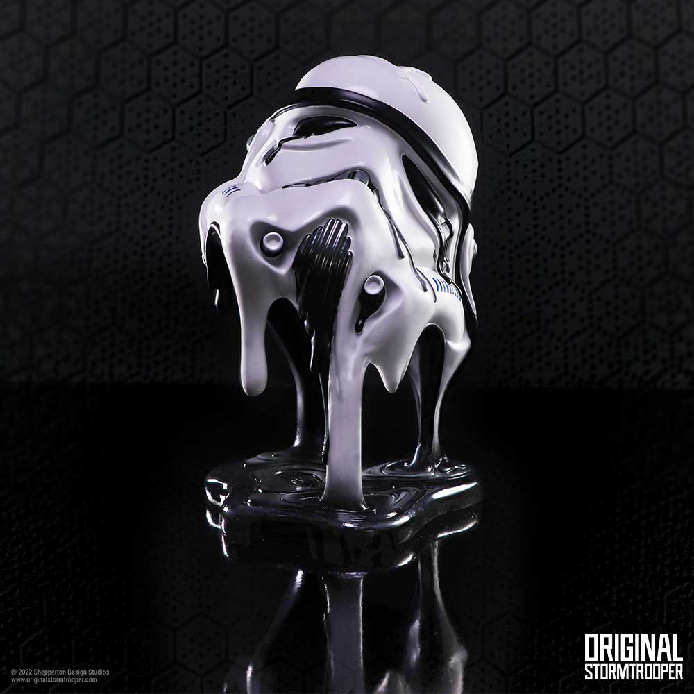 Original Stormtrooper Too Hot To Handle Ornament: 1 - Figures & Collectables By Original Stormtrooper