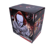 IT Pennywise Bust 30cm: 8 Figures & Collectables