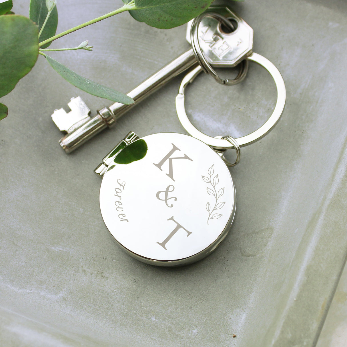 Personalised Foliage Couples Photo Keyring: 2 - Keyrings By Gift Moments