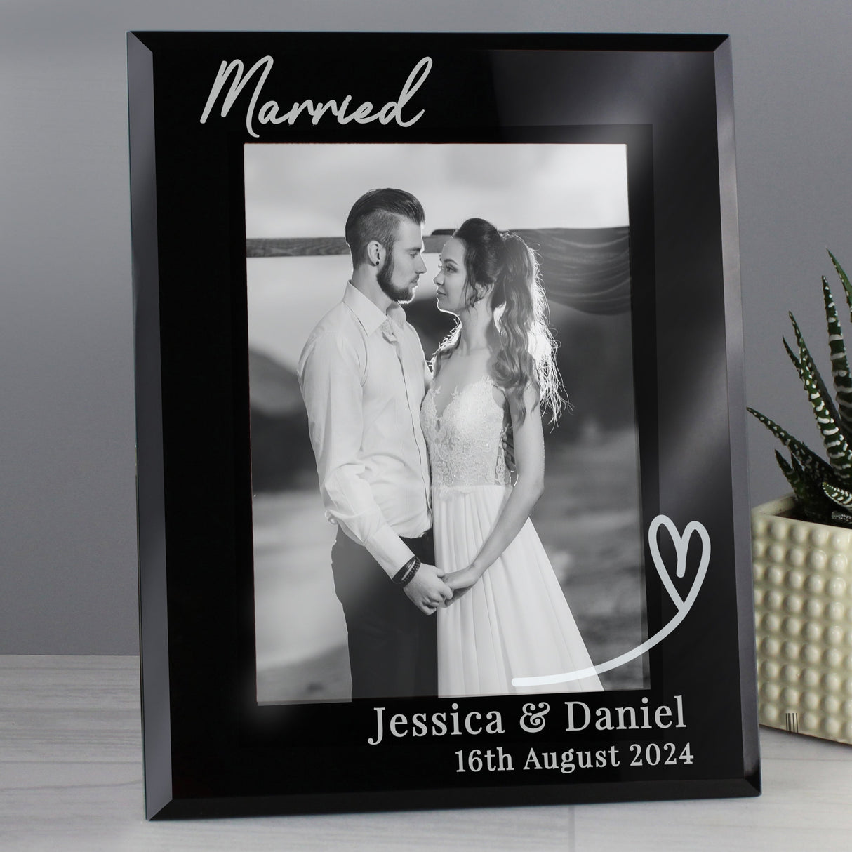 Personalised Heart Black Glass 7x5 Photo Frame: 1 - Photo Frames By Gift Moments