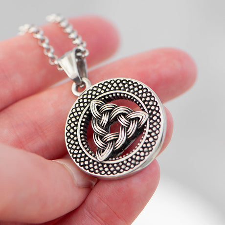 Men’s Personalised Celtic Trinity Pendant Necklace: 4 - Necklaces By Gift Moments