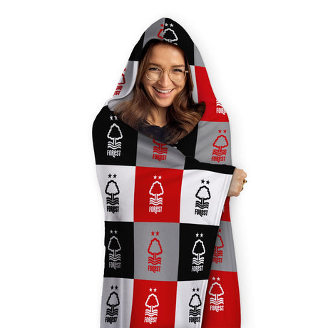 Personalised Nottingham Forest FC Chequered Adult Hooded Blanket: 1 - Blankets By Nottingham Forest