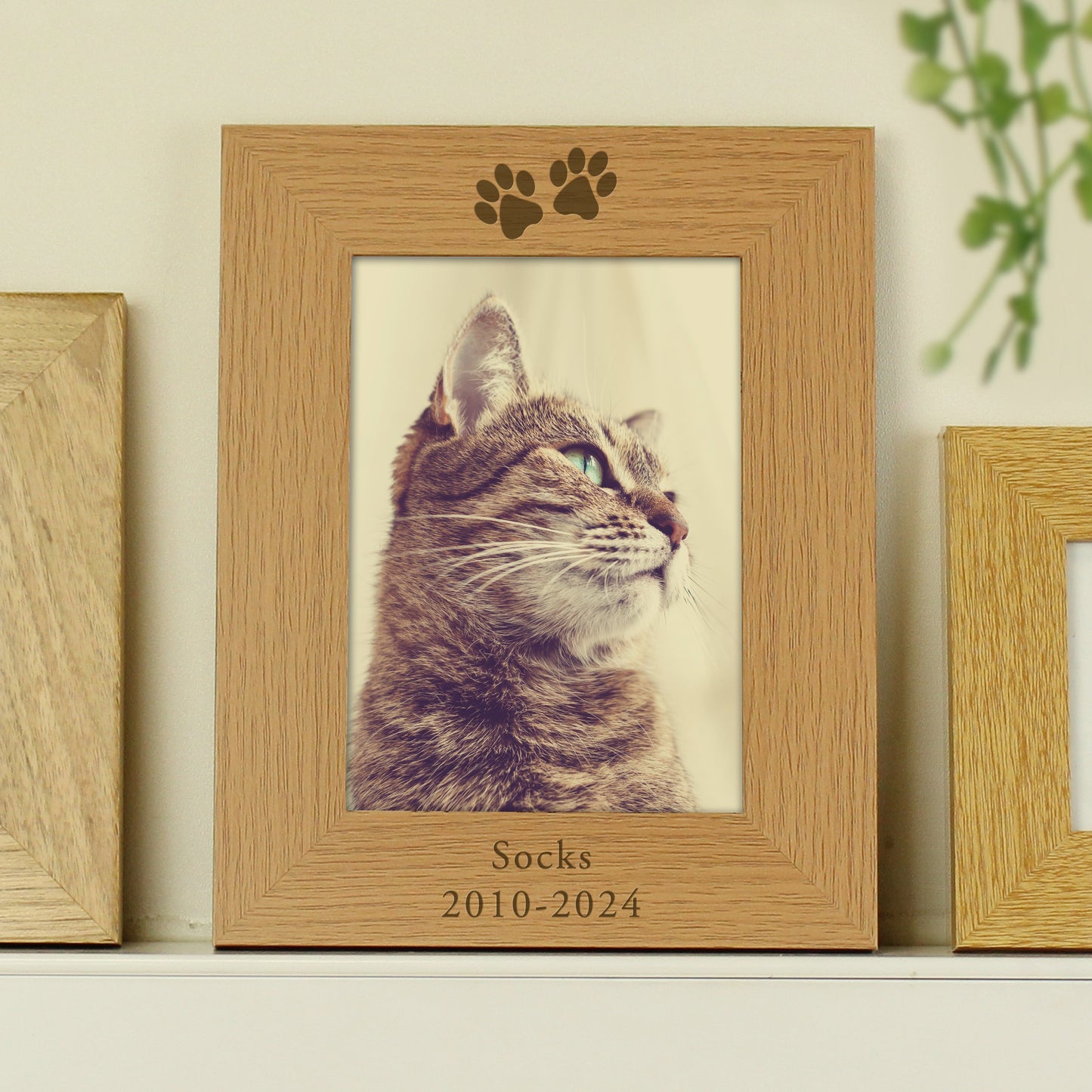 Personalised Paw Prints 5x7 Oak Finish Photo Frame: 2 - Photo Frames By Gift Moments