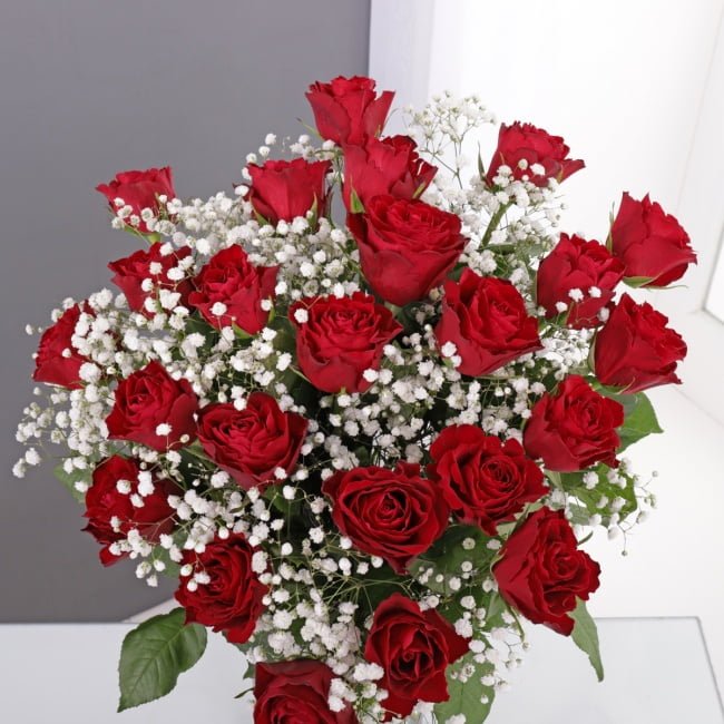 24 Red Roses & Prosecco - Gift Moments