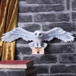 Harry Potter Hedwig Owl Wall Plaque: 1 - Signs & Plaques By Harry Potter