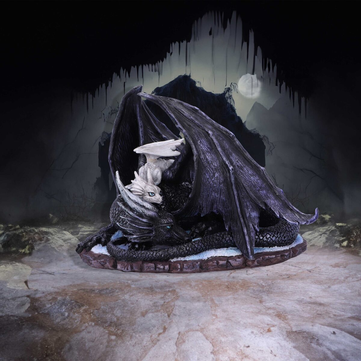 Mothers Sanctuary Dragon Figurine: 1 - Figures & Collectables By Gift Moments