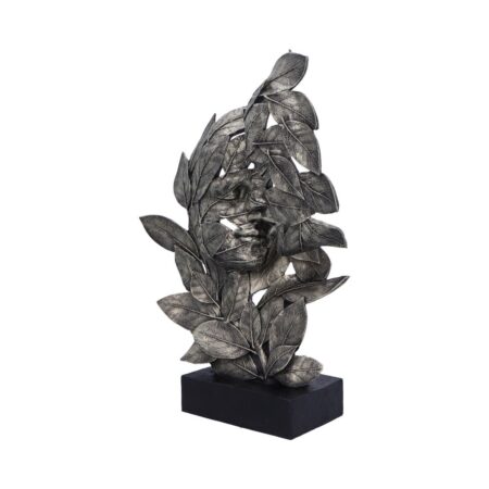 Natural emotion kiss silver statue 37cm