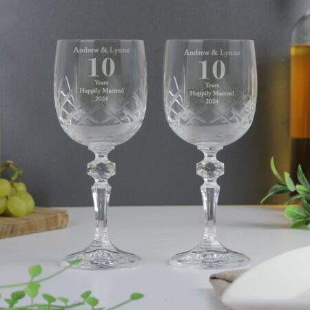 Personalised Anniversary Pair of Crystal Wine Glasses: 2 - Wine Glasses By Gift Moments