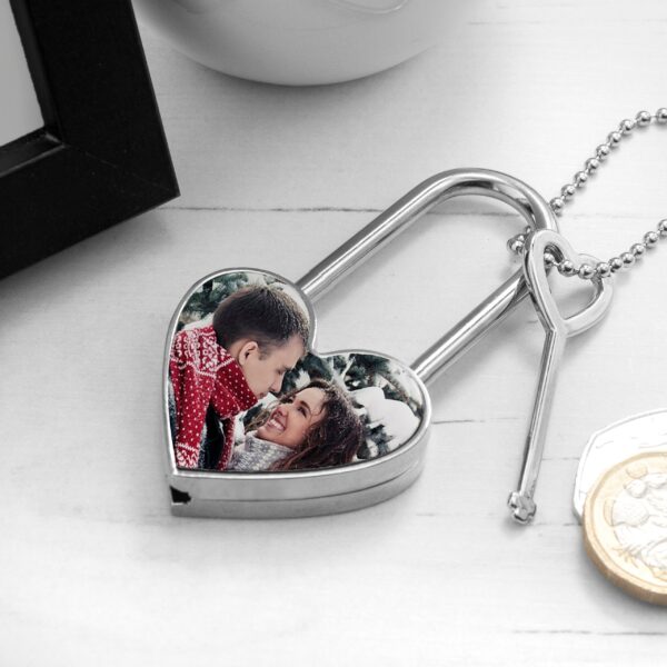 Personalised Favourite Memory Heart Padlock: 1 - Keyrings By Gift Moments