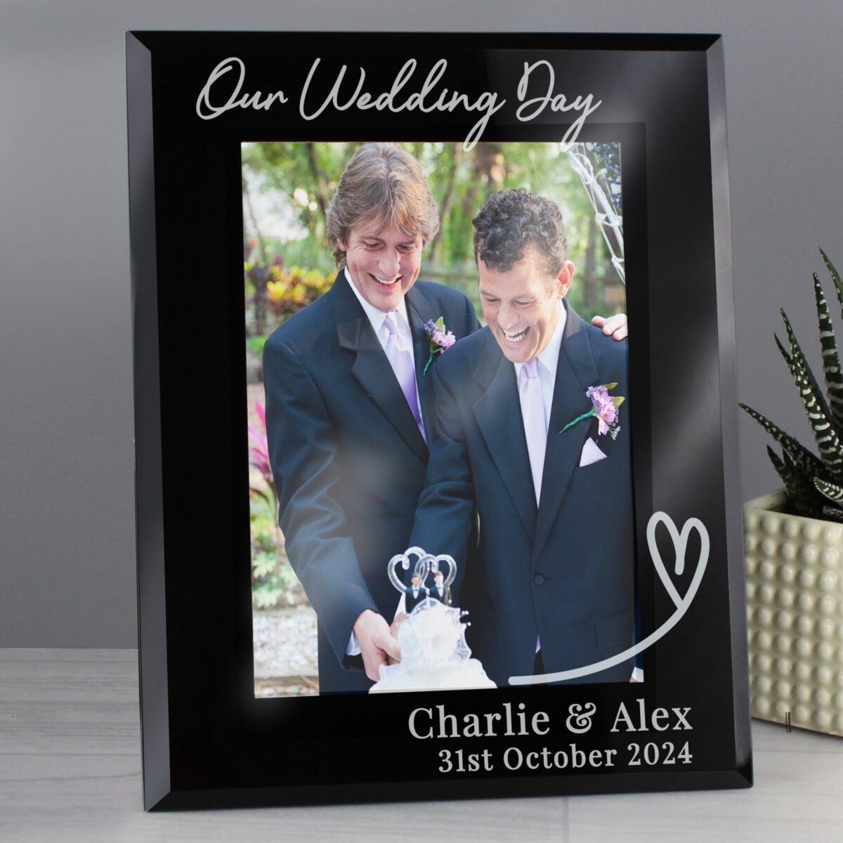Personalised Heart Black Glass 7x5 Photo Frame: 4 - Photo Frames By Gift Moments