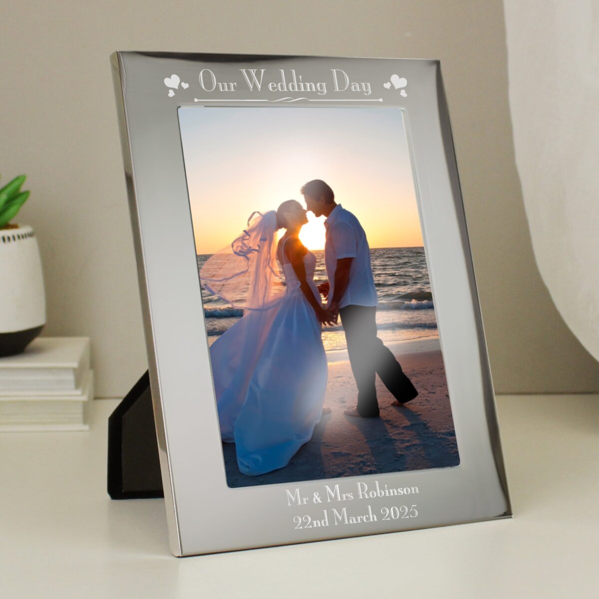 Personalised silver 5x7 decorative wedding day photo frame