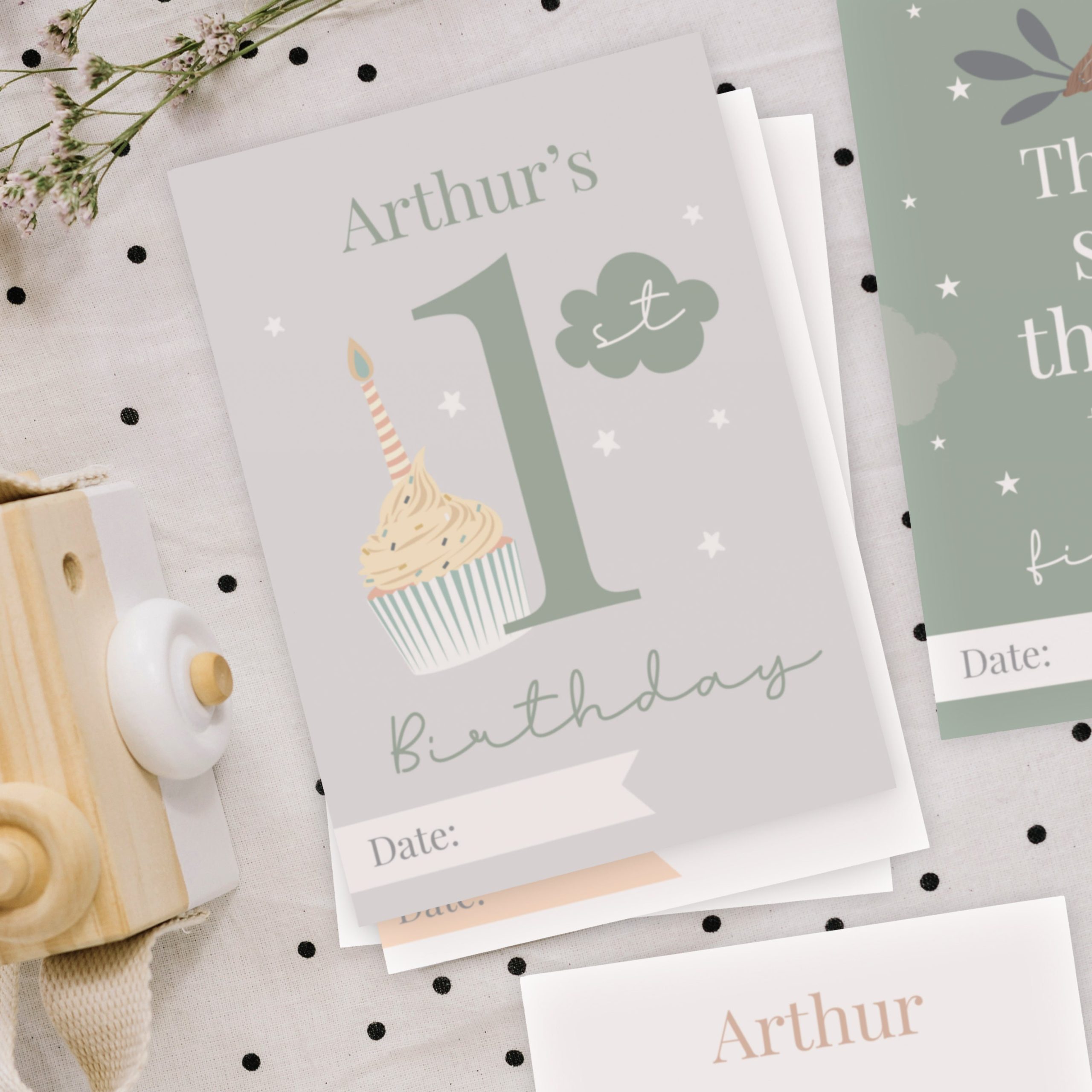 Personalised Woodland Animals Baby Milestone Cards: 1 - Keepsakes By Gift Moments