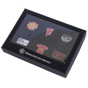 TM 07322 Manchester United FC 6pc Badge Set