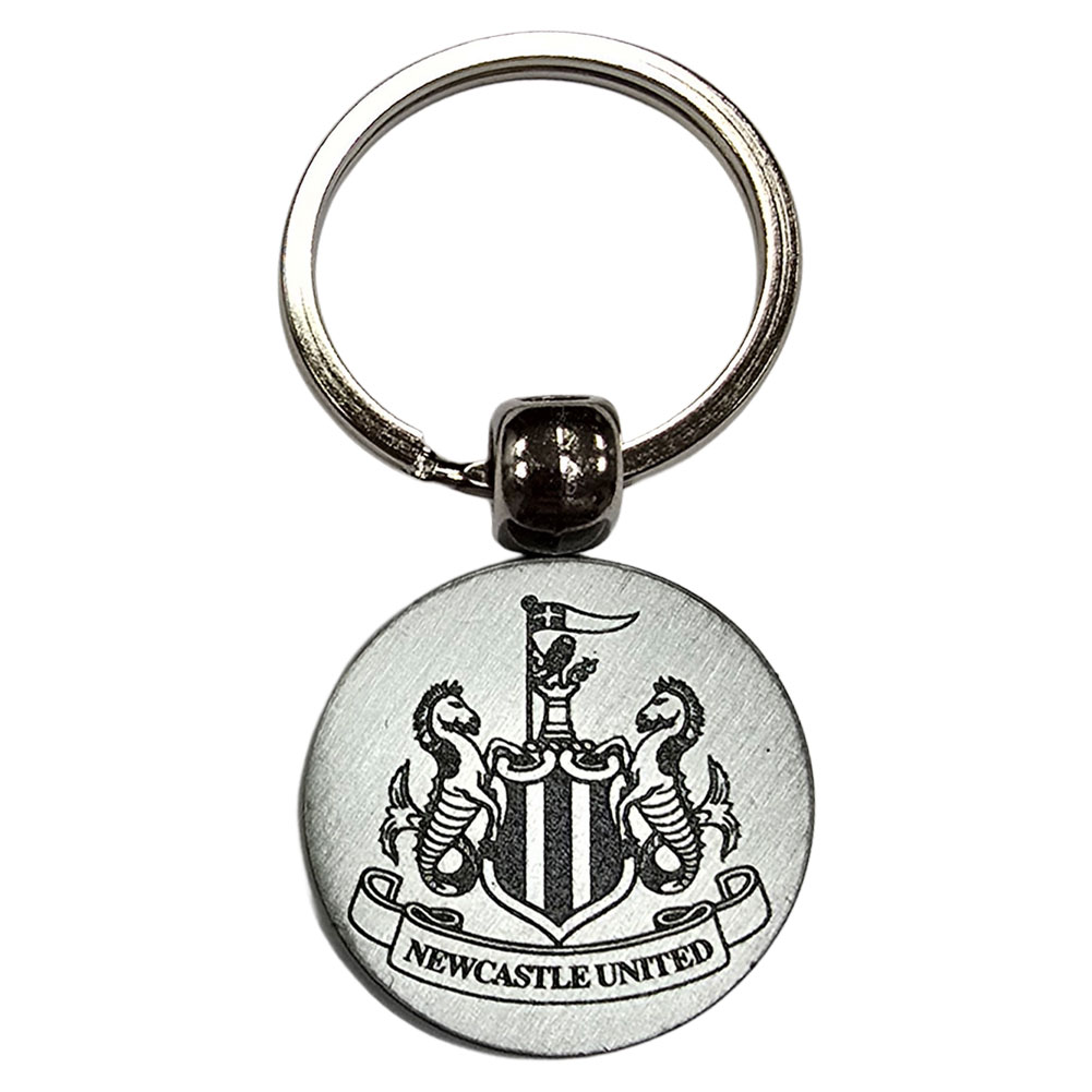 newcastle united fc antique keyring & badge set