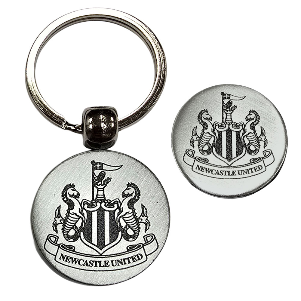 newcastle united fc antique keyring & badge set