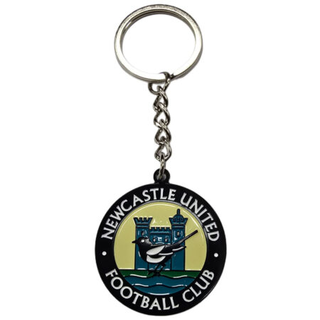 newcastle united fc retro 76 83 crest keyring & badge set