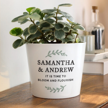 Personalised Wreath Large Plant Pot